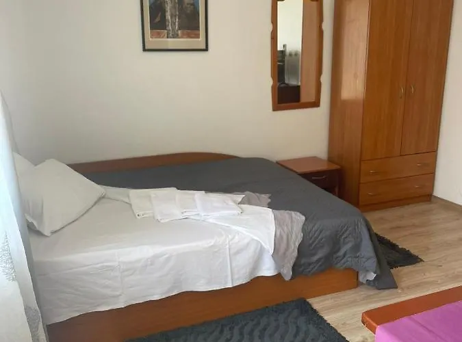 Дом отдыха Liliya Созополь