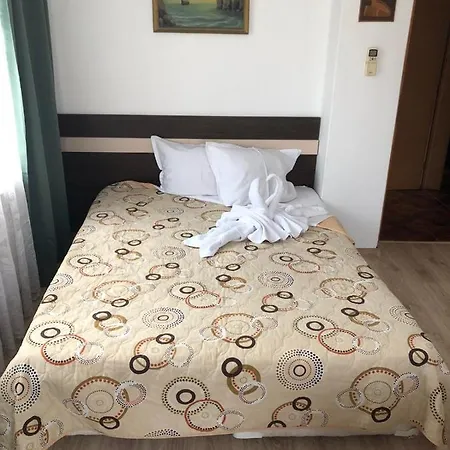 Holiday home Liliya *