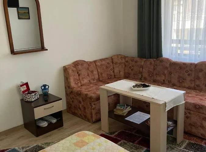 лилия Ваканционна къща *