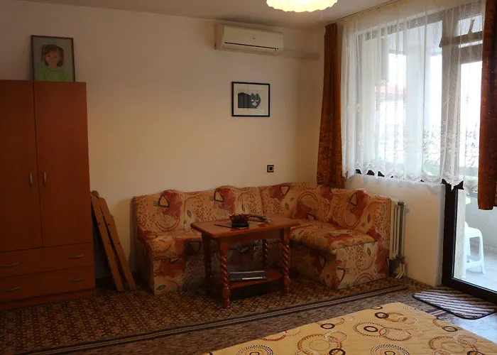 Ваканционна къща лилия *